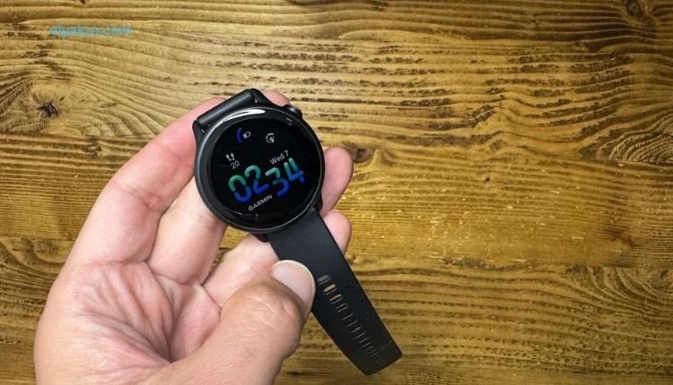 أفضل أجهزة تتبع اللياقة البدنية لعام 2025: رفيقك الذكي نحو حياة صحية 3 Garmin Vivo Active 6