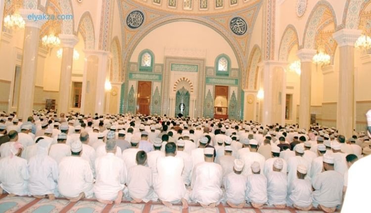 أخطاء شائعة في صلاة الجمعة وخطبتها: دليل شامل لتجنبها 3 أخطاء شائعة في صلاة الجمعة