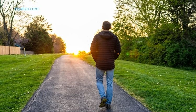المشي بعد الأكل: دليلك الشامل لتعزيز صحتك وتحسين هضمك 3 كيفية جعل المشي بعد الأكل عادة يومية